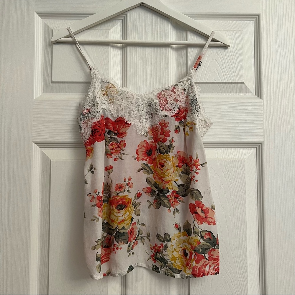 Abercrombie & Fitch eyelash lash detail camisole in floral print size XS